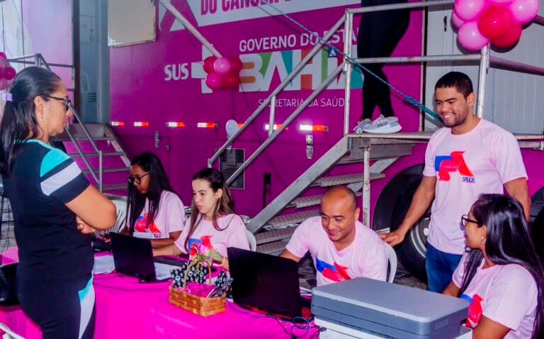 Carreta do rastreamento da mamografia está em Alcobaça realizando exame em mais de 1500 mulheres