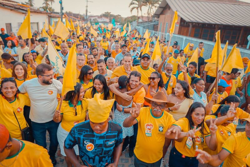 Caminhada nas ruas de Guarani com Wilsinho e seu grupo político 5 IMG 20240826 WA0202