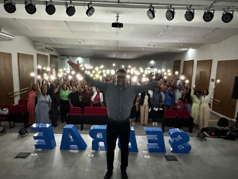 Circuito Empresarial do Sebrae em Prado destaca Neuroinovação como chave para o desenvolvimento