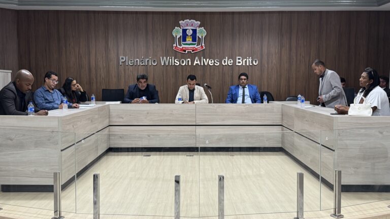 Zico de Baiato encaminha projeto e vereadores aprovam fim da taxa de iluminação pública na zona rural de Alcobaça