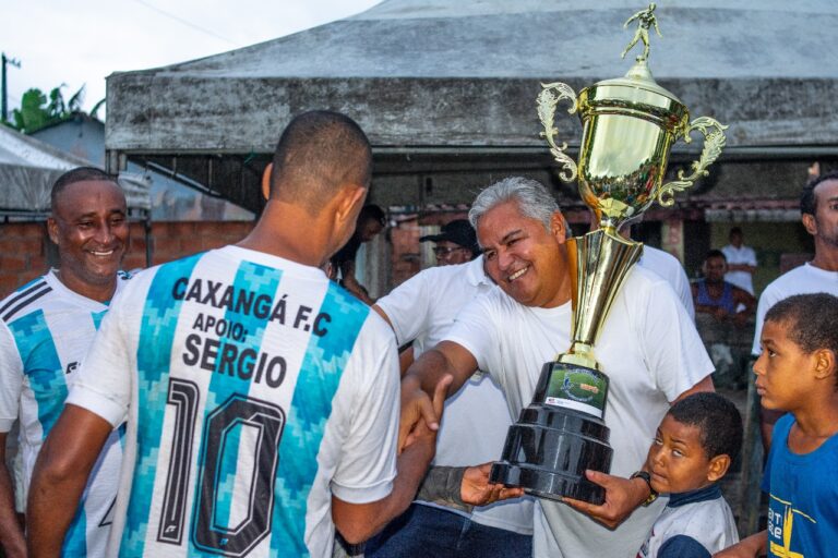 Caxangá conquista título do Torneio de Futebol do Trabalhador 2025 em São José de Alcobaça