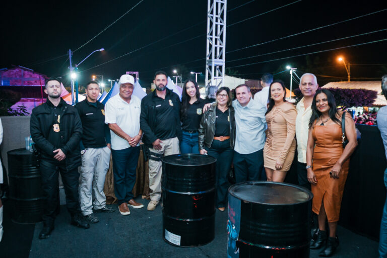 Autoridades e lideranças prestigiam abertura oficial da festa de 63 anos de Lajedão