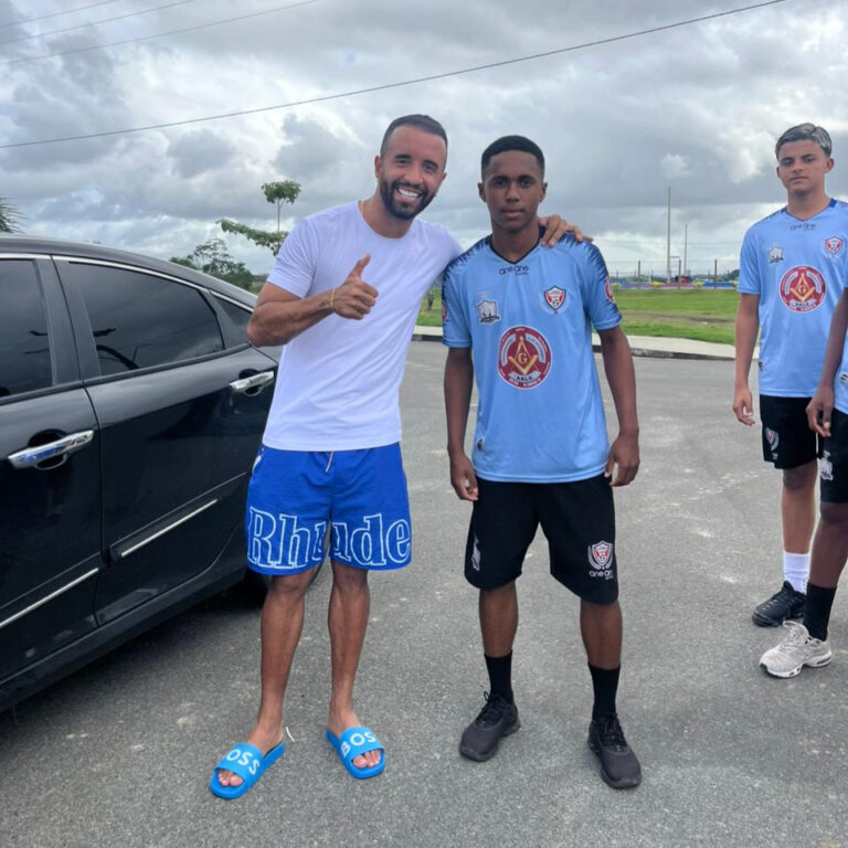 Garoto de Alcobaça se destaca na Copa 2 Julho em Salvador