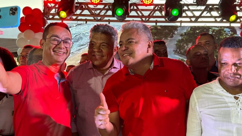 Multidão lota evento da pré-candidatura de Zico à reeleição de prefeito em Alcobaça 12 DJI 20240629 171126 837