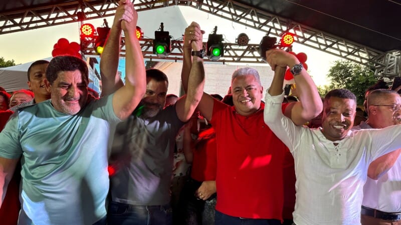 Multidão lota evento da pré-candidatura de Zico à reeleição de prefeito em Alcobaça 15 DJI 20240629 171445 645