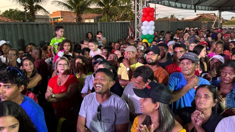 Multidão lota evento da pré-candidatura de Zico à reeleição de prefeito em Alcobaça 23 DJI 20240629 172226 702