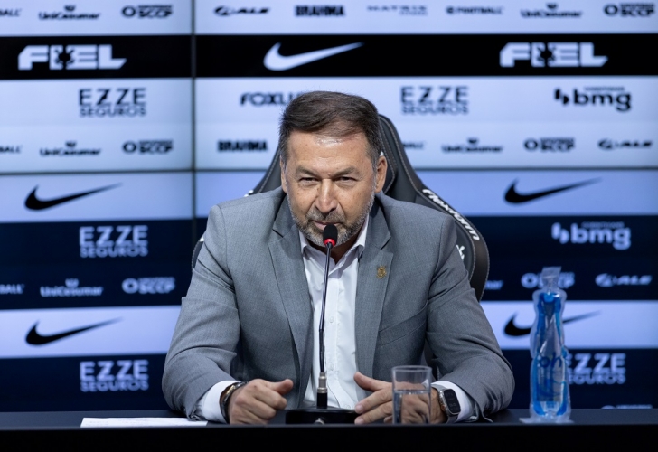 Augusto Melo nega saída de Carlos Miguel, culpa ‘traidores’ por perda de patrocinador e diz que Corinthians ‘está sangrando’ 3 agenciacorinthians foto 224472