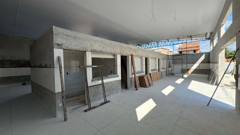 Estão na fase final as obras de construção do Mercado do Peixe de Alcobaça 8 Obras de construcao do Mercado do Peixe de Alcobaca 10