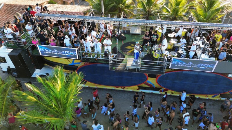 Igor Kannário botou pra virar uma multidão de pessoas pela orla de Alcobaça na Festa de Agosto 2024 25 dji fly 20240825 163246 97 1724614399100 photo optimized