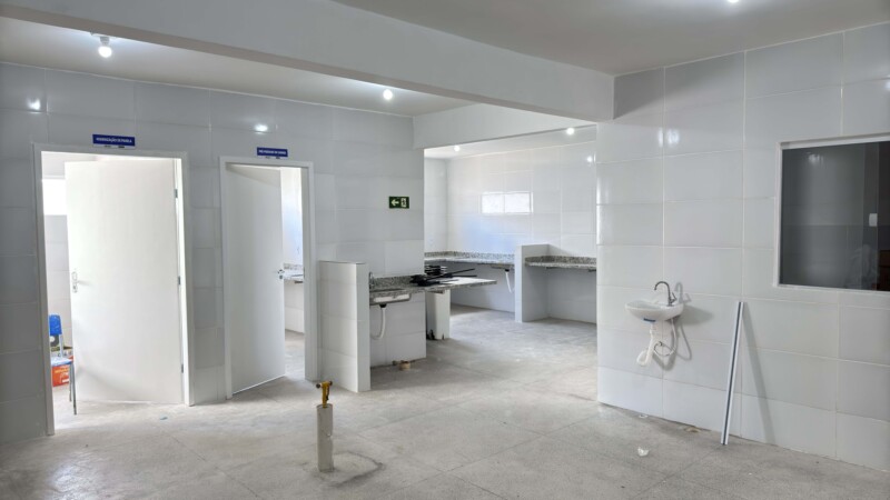 Hospital novo, kit ubs, van e ambulância nova estão entre os investimentos de mais de 6 milhões na saúde do Prado 4 IMG 2203