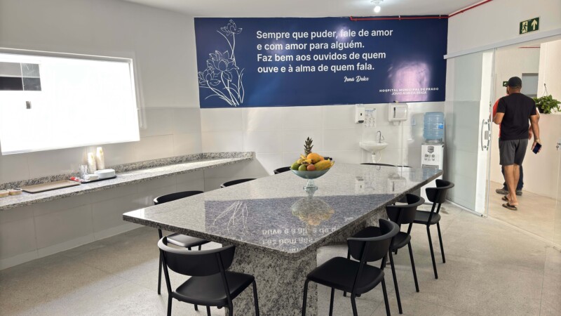 Hospital novo, kit ubs, van e ambulância nova estão entre os investimentos de mais de 6 milhões na saúde do Prado 40 IMG 2293