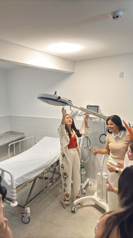 Hospital novo, kit ubs, van e ambulância nova estão entre os investimentos de mais de 6 milhões na saúde do Prado 30 IMG 2427