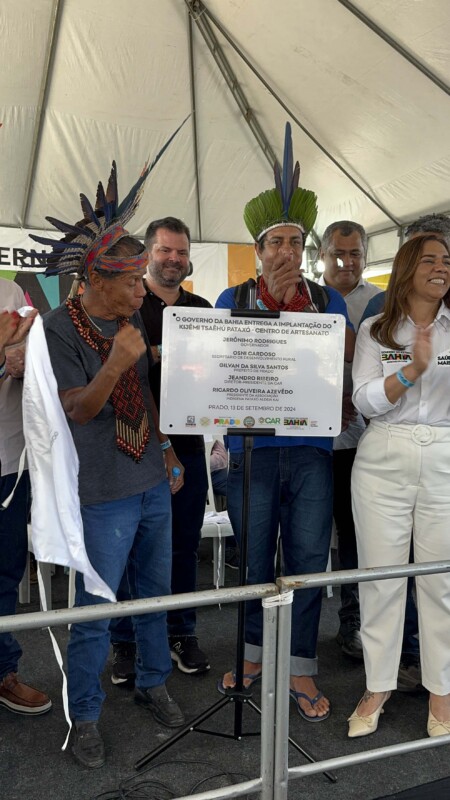 Hospital novo, kit ubs, van e ambulância nova estão entre os investimentos de mais de 6 milhões na saúde do Prado 18 IMG 2533