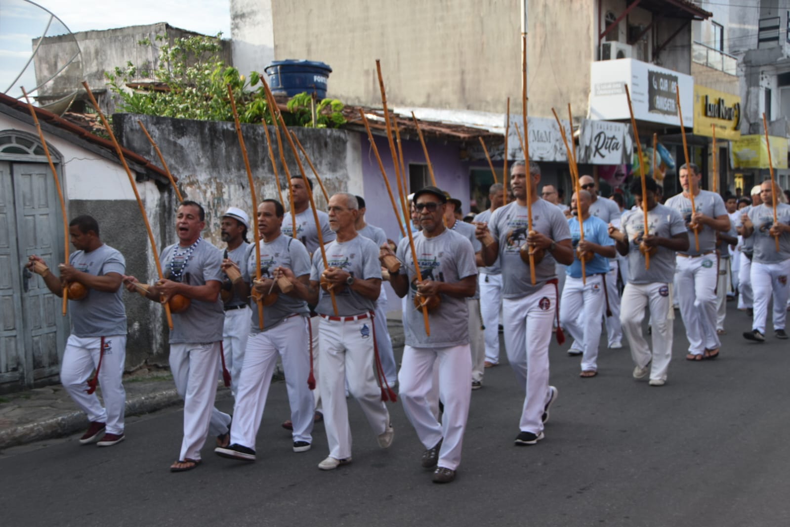 Encontro Nacional de Capoeiristas é sucesso em Alcobaça 1 Encontro de Capoeiristas em Alcobaca 03