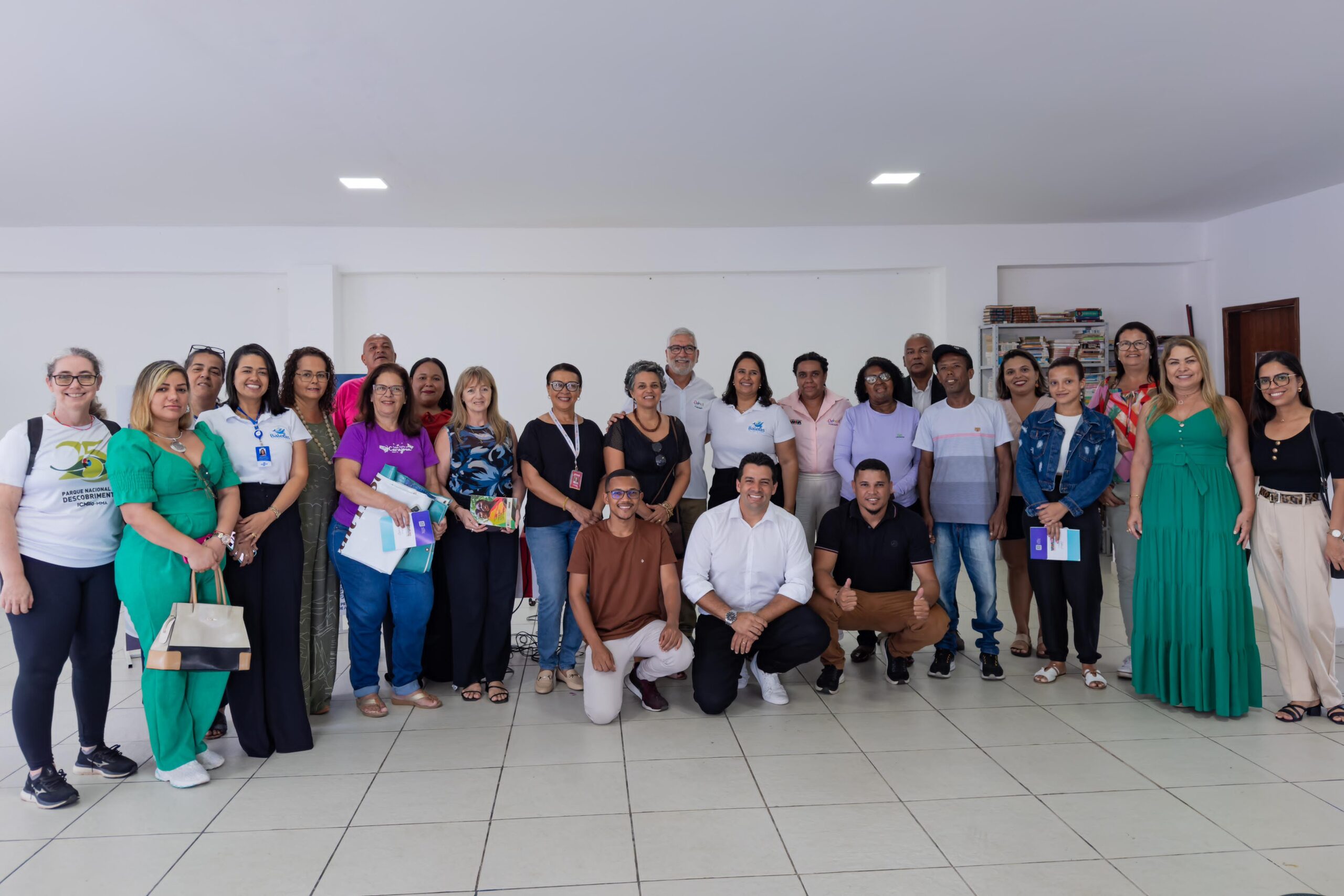 Potencial hoteleiro e turístico da Costa das Baleias é impulsionado em seminário realizado em Prado 1 Seminario Prado 2 scaled