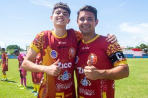 Alcobaça goleia Uberlândia no 25° desafio Bahia-Minas de futebol 31 Confronto entre Alcobaca e Uberlandia 21