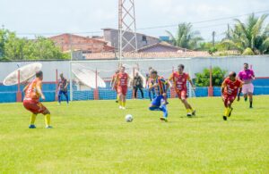 Alcobaça goleia Uberlândia no 25° desafio Bahia-Minas de futebol 26 Confronto entre Alcobaca e Uberlandia 27