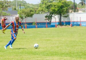 Alcobaça goleia Uberlândia no 25° desafio Bahia-Minas de futebol 20 Confronto entre Alcobaca e Uberlandia 33