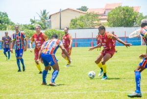Alcobaça goleia Uberlândia no 25° desafio Bahia-Minas de futebol 13 Confronto entre Alcobaca e Uberlandia 40