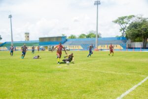 Alcobaça goleia Uberlândia no 25° desafio Bahia-Minas de futebol 12 Confronto entre Alcobaca e Uberlandia 41