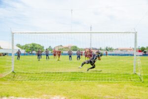 Alcobaça goleia Uberlândia no 25° desafio Bahia-Minas de futebol 10 Confronto entre Alcobaca e Uberlandia 43
