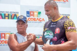 Alcobaça goleia Uberlândia no 25° desafio Bahia-Minas de futebol 8 Confronto entre Alcobaca e Uberlandia 45