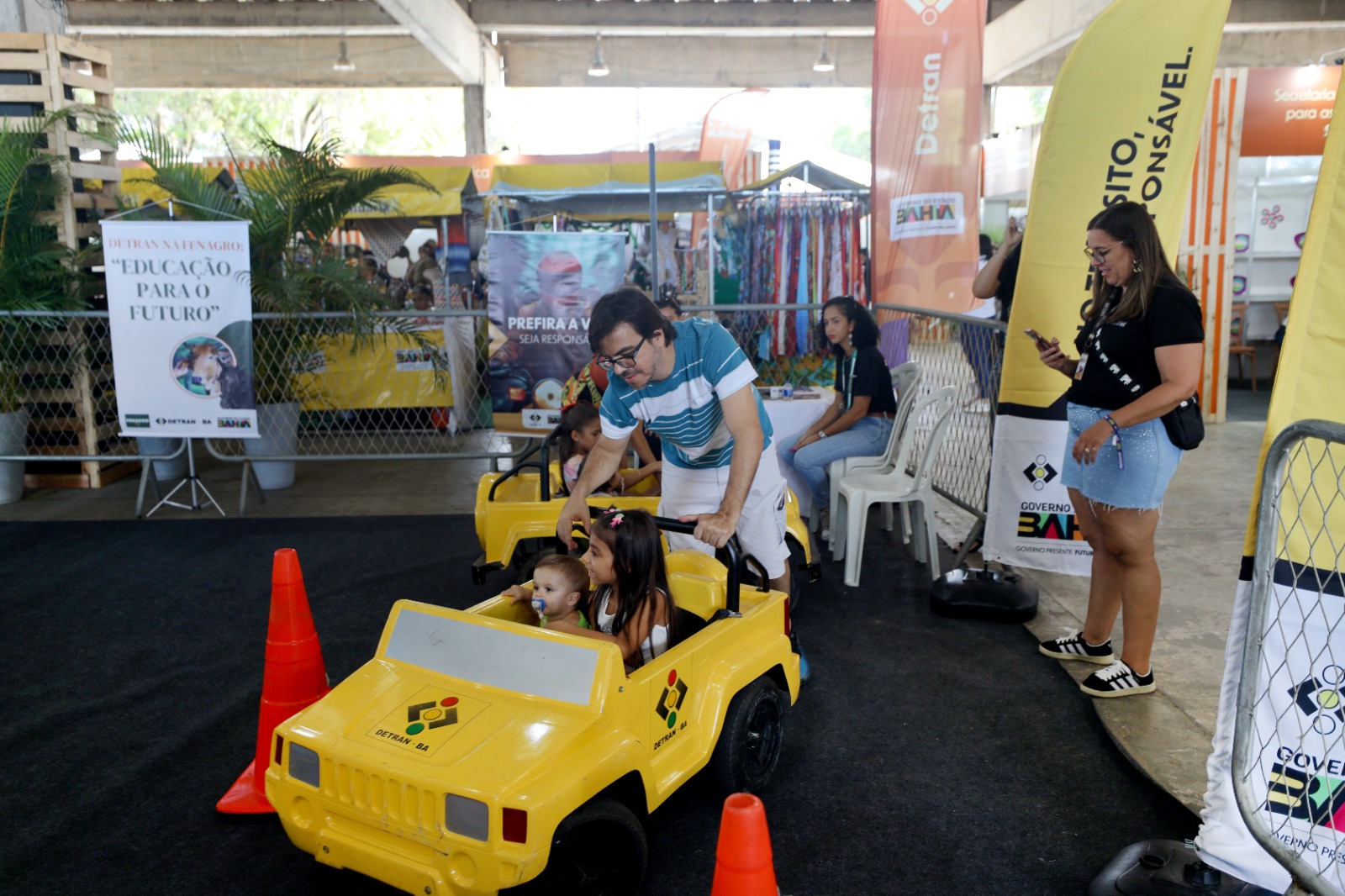 Fenagro impulsiona agronegócio baiano com apoio do governo e anúncio de concurso para Defesa Agropecuária 3 Fotos Wuiga Rubini GOVBAApp Image 2024 12 01 at 16.39.16