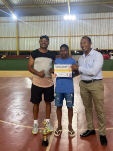 Caravelas premia os melhores do ano no esporte em 2024 41 Melhores atletas de 2024 em Caravelas 1