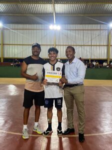 Caravelas premia os melhores do ano no esporte em 2024 26 Melhores atletas de 2024 em Caravelas 16