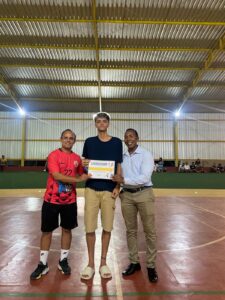 Caravelas premia os melhores do ano no esporte em 2024 19 Melhores atletas de 2024 em Caravelas 23