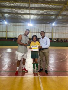 Caravelas premia os melhores do ano no esporte em 2024 14 Melhores atletas de 2024 em Caravelas 28