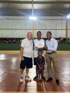 Caravelas premia os melhores do ano no esporte em 2024 13 Melhores atletas de 2024 em Caravelas 29