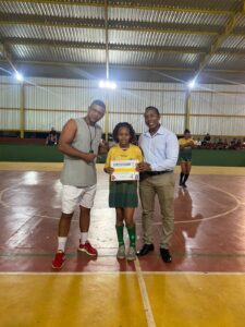 Caravelas premia os melhores do ano no esporte em 2024 11 Melhores atletas de 2024 em Caravelas 31