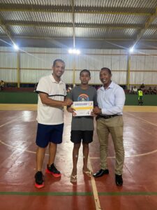 Caravelas premia os melhores do ano no esporte em 2024 8 Melhores atletas de 2024 em Caravelas 34