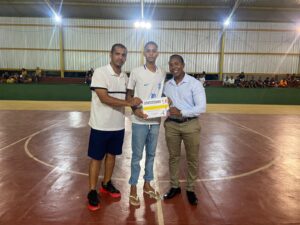 Caravelas premia os melhores do ano no esporte em 2024 7 Melhores atletas de 2024 em Caravelas 35