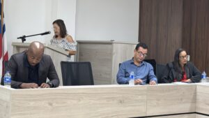 Zico de Baiato encaminha projeto e vereadores aprovam fim da taxa de iluminação pública na zona rural de Alcobaça 4 IMG 7904