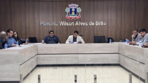 Zico de Baiato encaminha projeto e vereadores aprovam fim da taxa de iluminação pública na zona rural de Alcobaça 8 IMG 7914