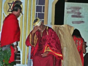 Fé e emoção marcam encenação da Paixão de Cristo em Alcobaça 12 ddd97aa5 07c1 4e98 aa3f b09746c74945