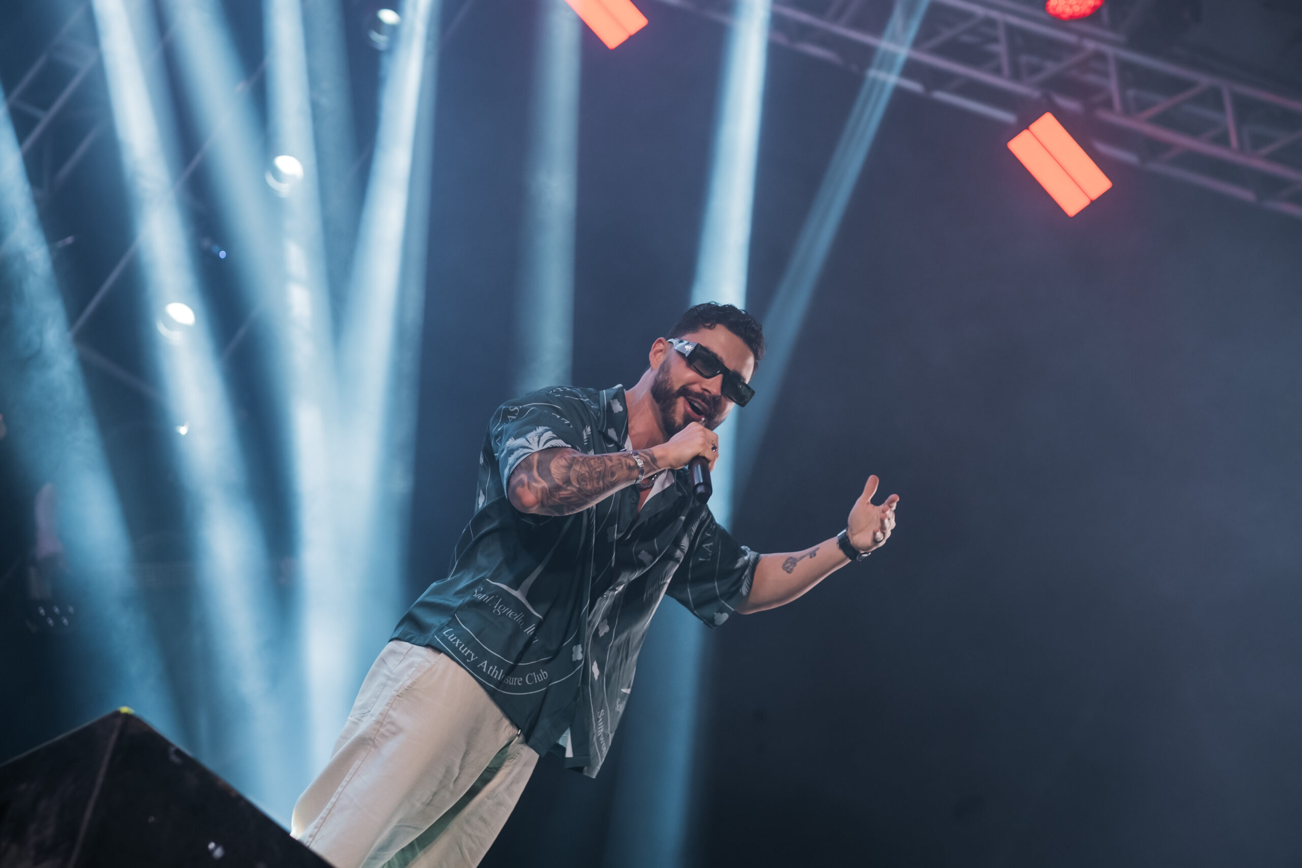 Uma multidão de pessoas até o amanhecer na segunda noite da festa dos 63 anos de Lajedão 2 DSCF7545 scaled