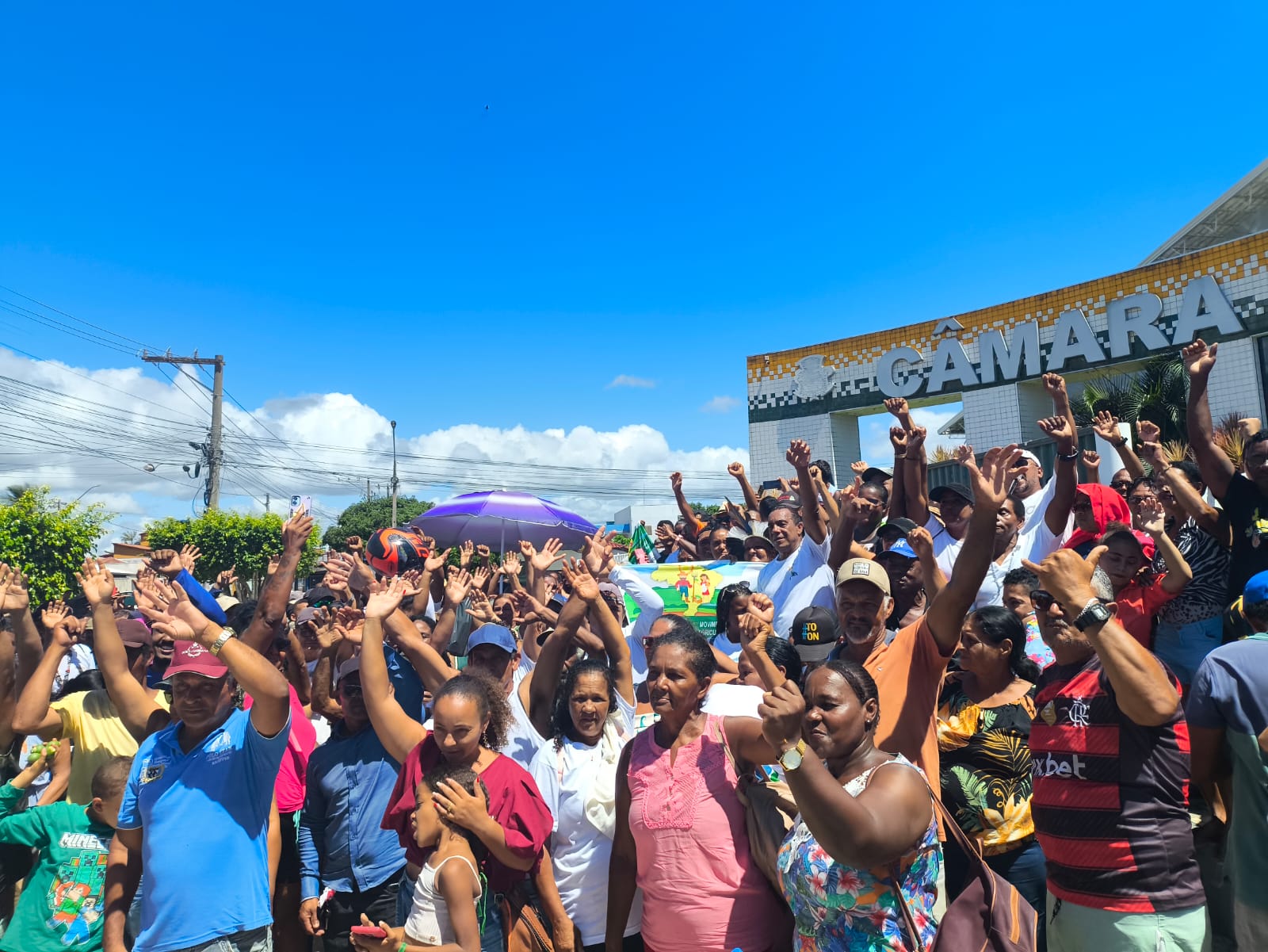 Estado da Bahia amplia para 567 hectares a investigação nas áreas da Basevi em Prado 4 mobilizacao de ocupantes da area da basevi em prado