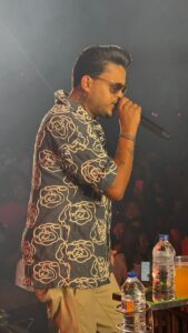 Multidão toma conta da orla no penúltimo dia do Carnaval de Alcobaça 10 WhatsApp Image 2026 02 17 at 14.26.49 2